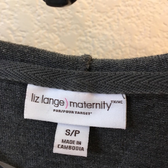 Like new Liz Lange maternity sweatshirt - Picture 2 of 3